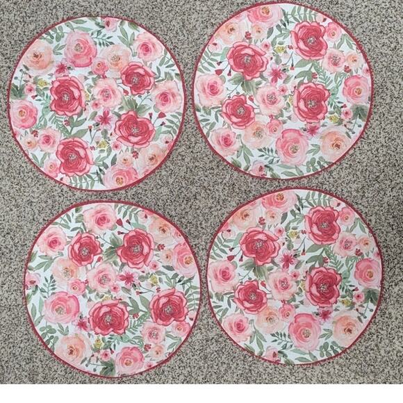 4 Placemats Round Floral Embellished Placemats Cottage Core Whimsical Placemats - Picture 1 of 4